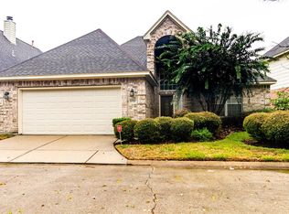 10330 Emerald Pine Dr, Houston, TX 77070