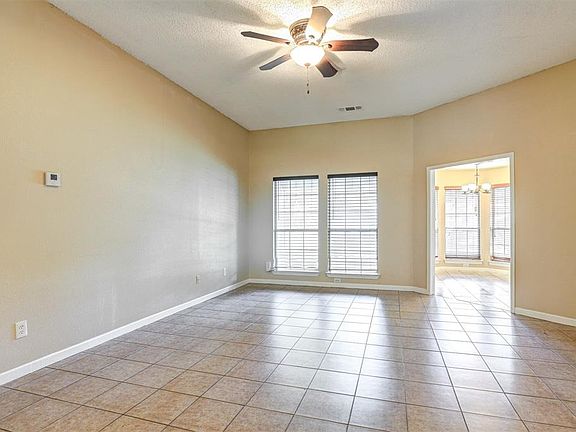 4th image of 5317 Cornell Ave