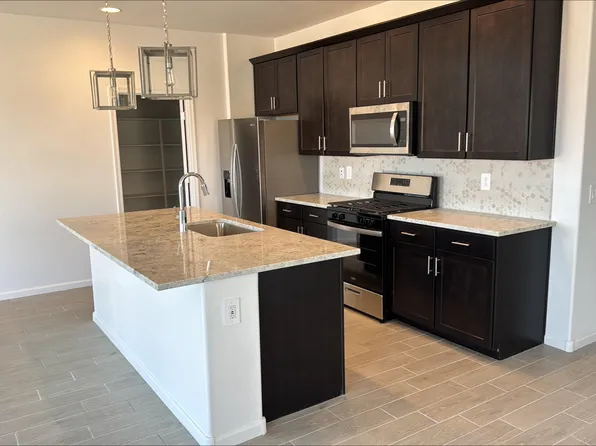 8311 S Clara Roberts Way, Vail, AZ 85641