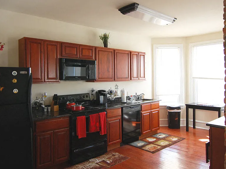 359 Lyceum Ave — Photo 14