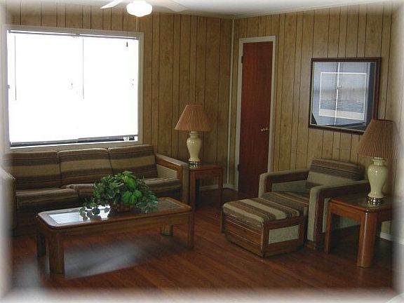 4th image of 1918 N New River Dr
