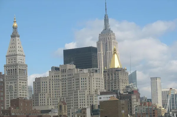 Rented by Corcoran | media 32