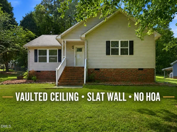 215 Brookfield Cir, Sanford, NC 27330
