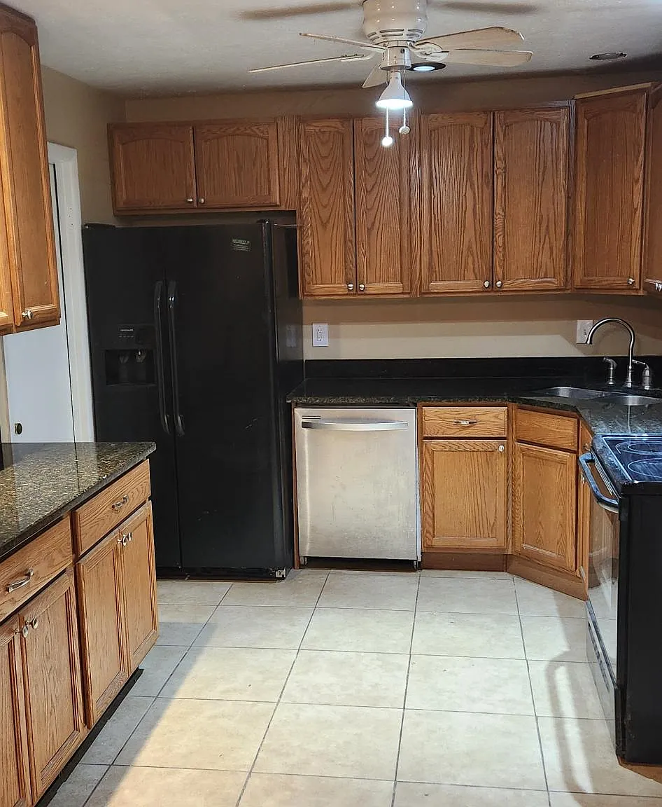 4245 Bennington Blvd — Photo 2