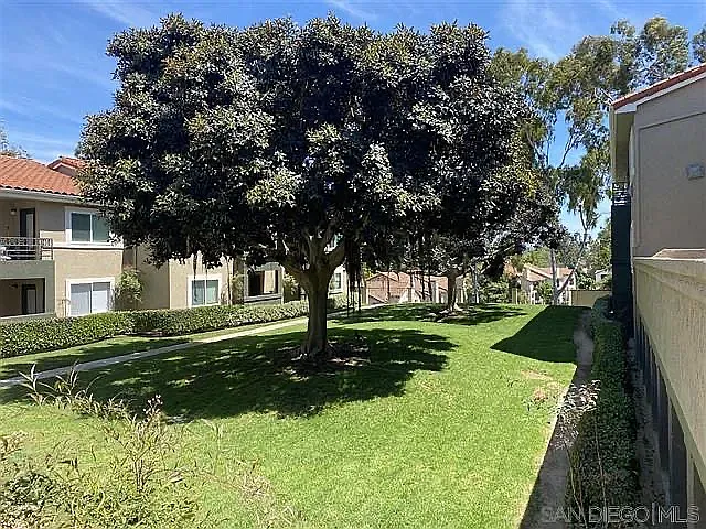 7405 Charmant Dr #2103 — Photo 12