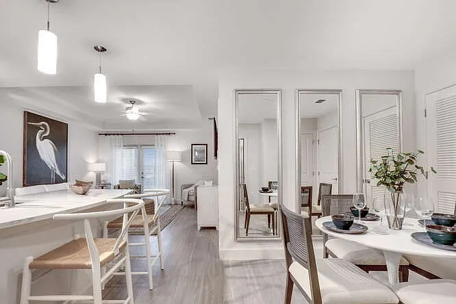 Open Kitchen