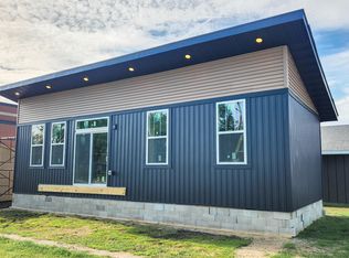 801 17th Ave N, Fargo, ND 58102