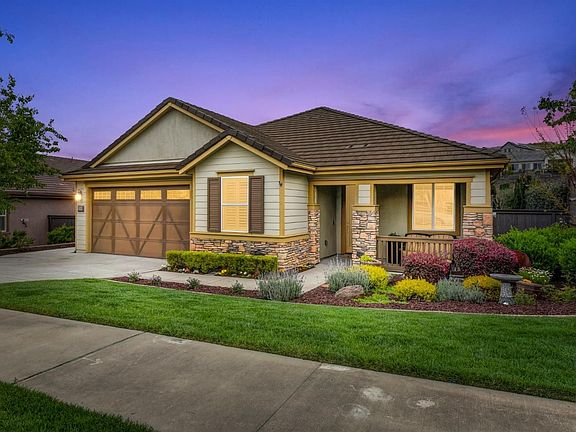 2nd image of 5029 Arlington Way