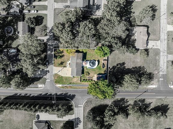4th image of 8100 W Lone Beech Dr