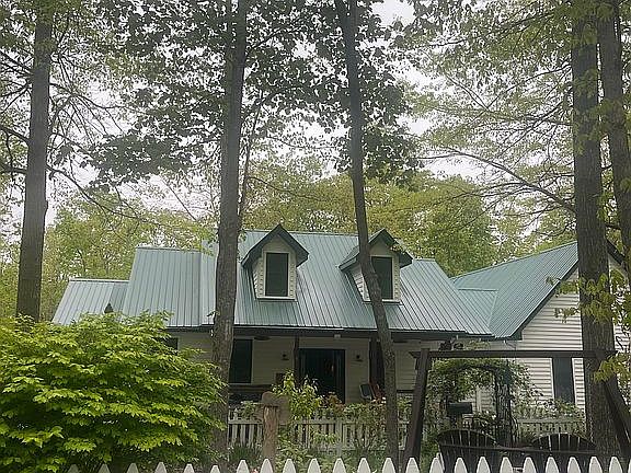 2nd image of 7347 Plateau Rd