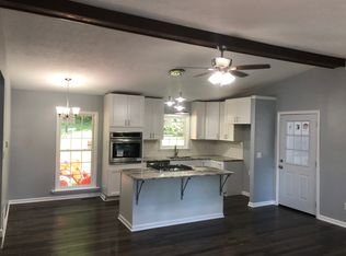 12165 Dupont Rd, Washington, WV 26181