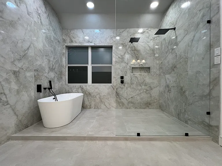 2815 Demona Dr — Photo 24