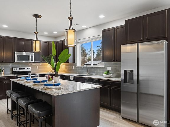 3rd image of 4171 SW Colbert Way