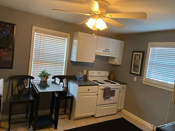 4th image of 1346 Little Bay Ave APT 3