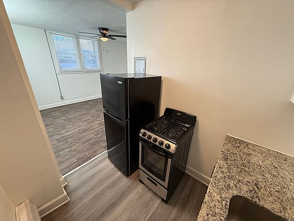 5th image of 130 S 300 E APT 7