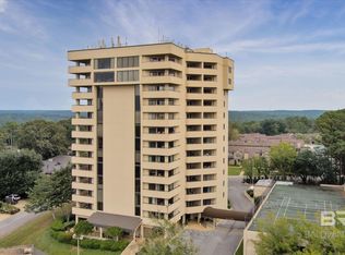 100 Tower Dr #903-904, Daphne, AL 36526