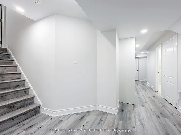 26 Gabrielle Dr — Photo 14