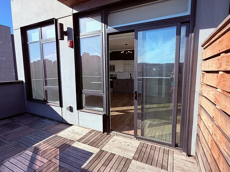 1709 FIFTH AVE — Photo 86