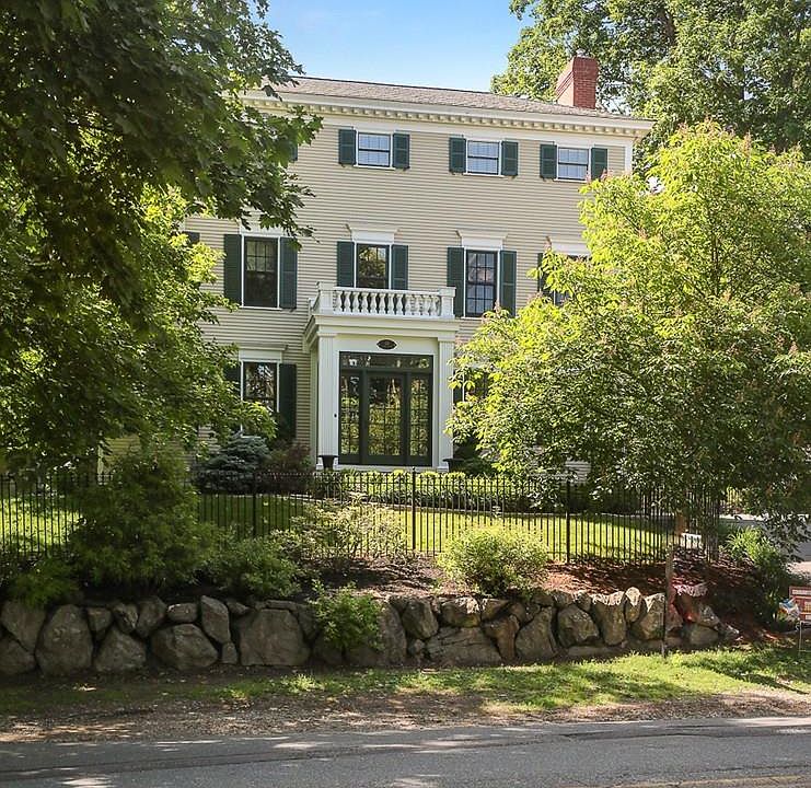 18 Toppans Ln, Newburyport, MA 01950 Zillow