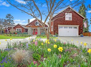 69 N Sunset Dr, Camano Island, WA 98282
