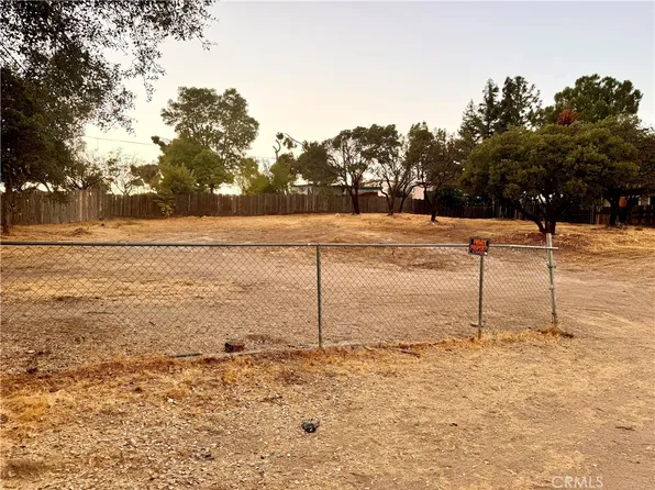 3429 2nd St, Clearlake, CA 95422