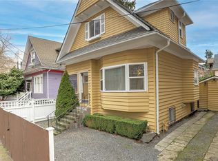 106 10th Ave E, Seattle, WA 98102