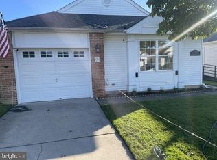 713 Barbados Dr, Williamstown, NJ 08094