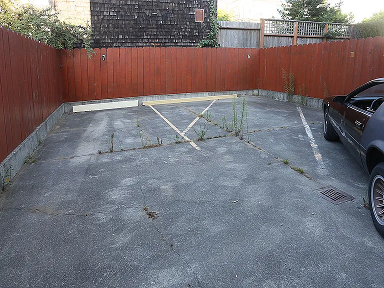 226 10th Ave #6 — Photo 18