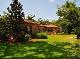 19 Mockingbird Ln, Gulfport, MS 39507