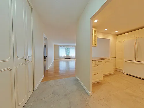 22 Chestnut Pl #403 Photo 1