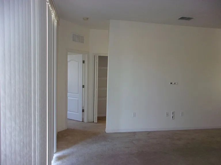 8761 Fetterbush Ct — Photo 8