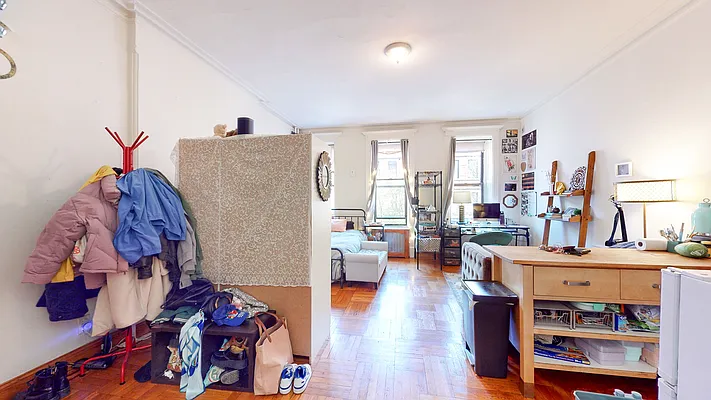 Rented by Oxford Property Group | media 11