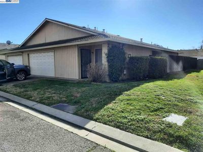 1394 Pajaro Ave, Manteca, CA, 95336