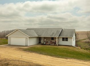 5995 Section Line Road, Dodgeville, WI 53533