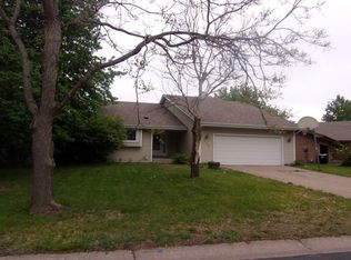 9748 Ilex St NW, Coon Rapids, MN 55433