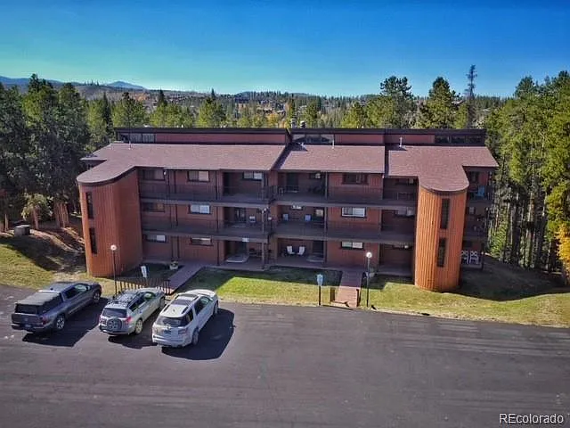 195 Village Dr #6-22 — Photo 3