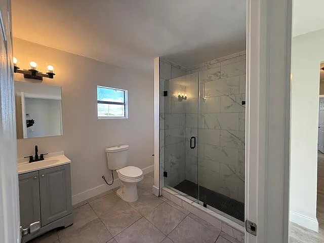 904 4th St #2 — Photo 13