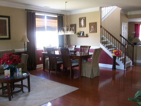 Formal Dinning Room