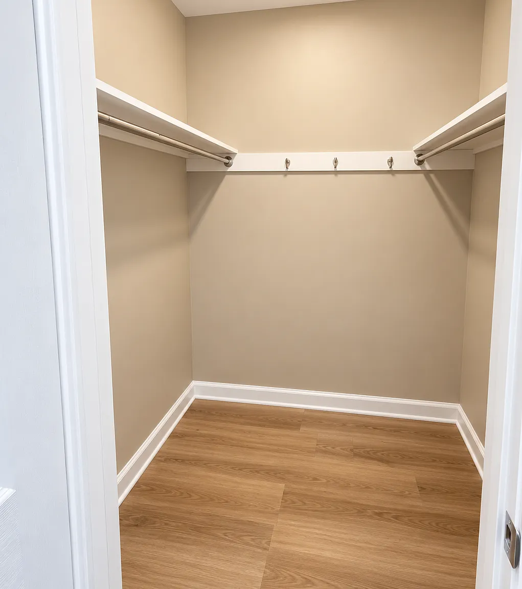 2 bed, 900 sqft, $1,600 — Photo 4