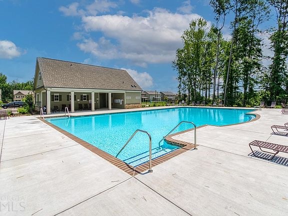 2nd image of 15 Henson Farm Dr