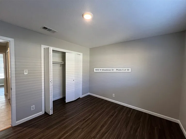 905 N Meadows Dr #A — Photo 4