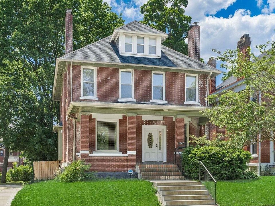 1st image of 1567 Richmond Ave