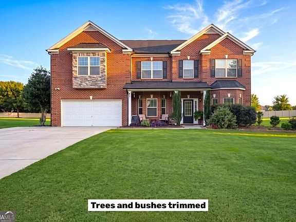 2nd image of 153 Hilda Way