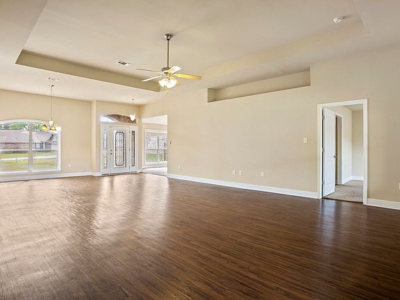 4th image of 13688 Windwood Dr