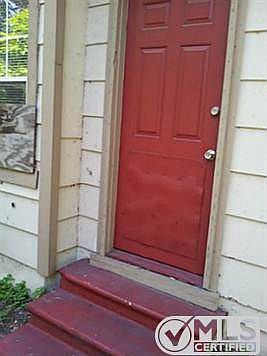 3rd image of 2915 Southland St
