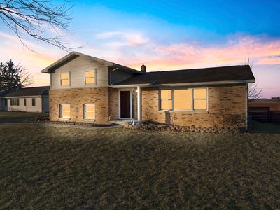 107 W Douglas St, Carlock, IL, 61725