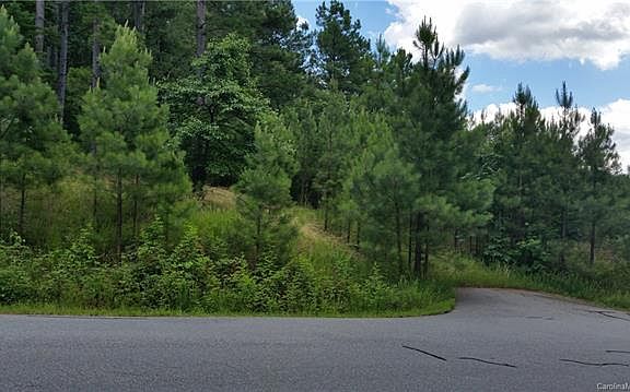 5th image of 472 Westridge Dr