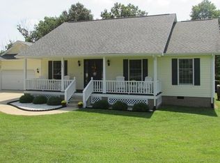 493 Cynthia Chapel Rd, Louisa, KY 41230