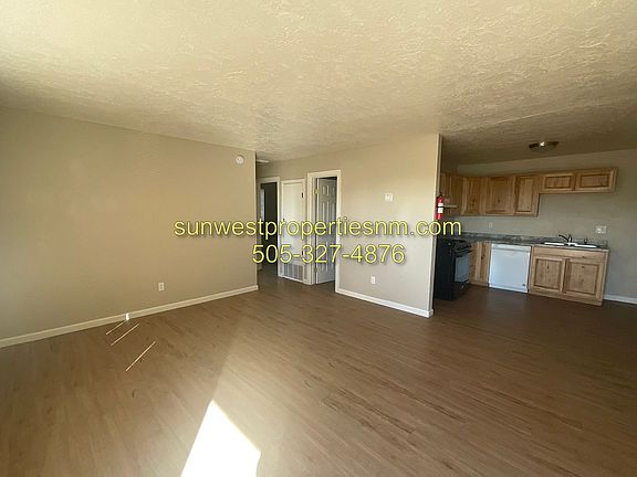 5th image of 301 Mesilla Dr APT 1