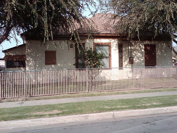 Side View Bay Windows